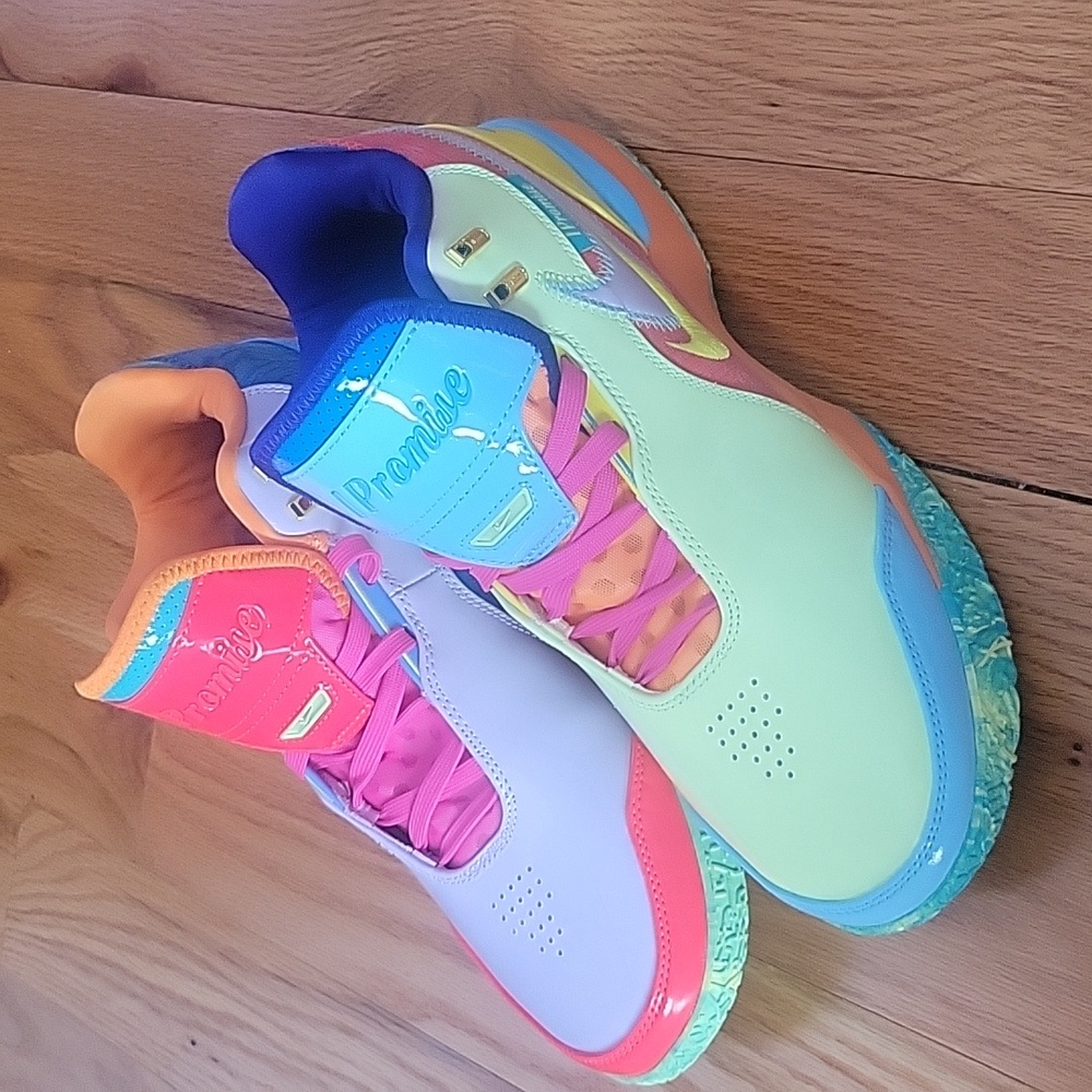 Nike Men’s Multicolor Pastel Basketball Sneakers